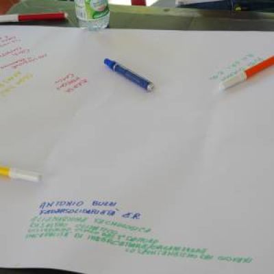 Si discute in gruppo